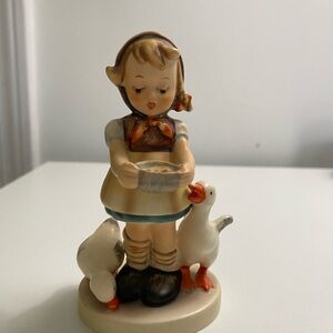 Hummel Figurine Be Patient